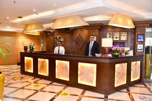 One Bedroom apartment Near NMC Sociality Hospital 9 Luxury Bookings