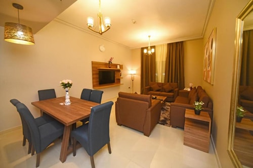 One Bedroom apartment Near NMC Sociality Hospital 1 Luxury Bookings