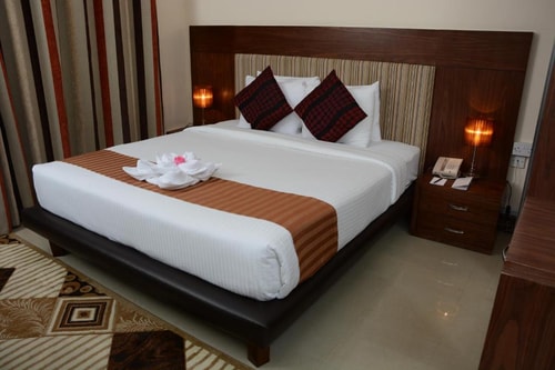 Two Bedroom Suite Near Expo Centre Sharjah 2 Luxury Bookings
