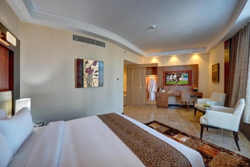 Deluxe Room Near Expo Centre Sharjah 3 Luxury Bookings