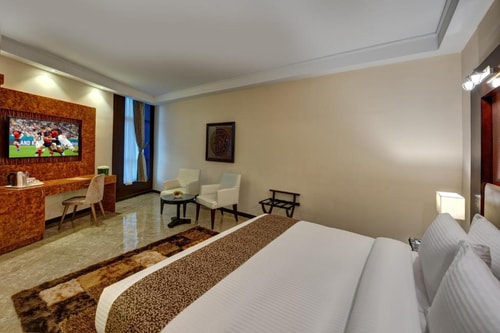 Deluxe Room Near Expo Centre Sharjah 2 Luxury Bookings