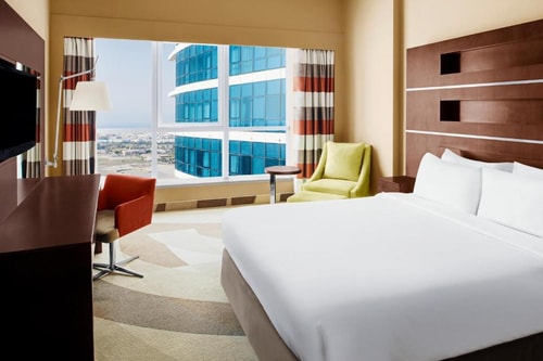Three Bedroom Apartment Near Mashreq Metro Station Luxury Bookings
