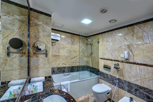Classic Room Near Al Mamzar Park Sharjah 6 Luxury Bookings