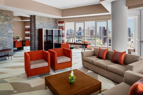 Three Bedroom Suite Near Mashreq Metro Station 2 Luxury Bookings