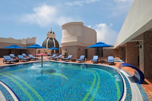 FAMILY JUNIOR SUITE NEAR ABUDHABI COPERATIVE SOCIETY 7 Luxury Bookings