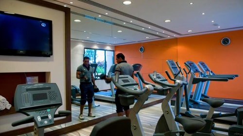 1 Bedroom Suite near Civic Square Park Yas Island 8 Luxury Bookings