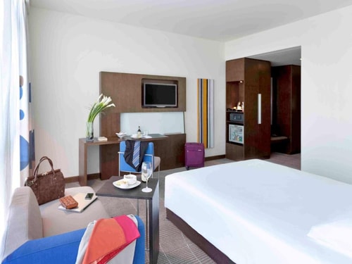 Superior Room Near Rabdan Bawabat Park 4 Luxury Bookings