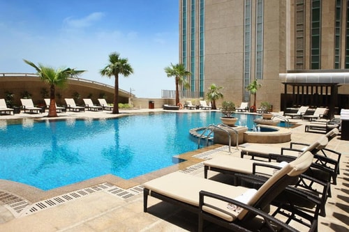 Imperial King Room Near Sheraton Resort Abu Dhabi 15 Luxury Bookings