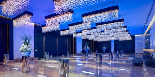 premium room Near The Founder's Memorial 6 Luxury Bookings