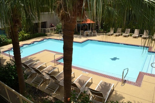 King Room Near William P Hobby Airport HOU 12 Luxury Bookings