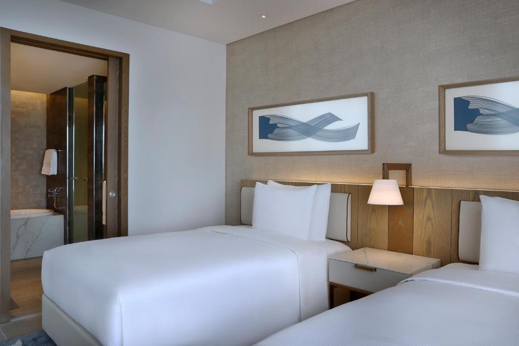 Guest King or Twin Room in Yas Island Abu Dhabi Luxury Bookings