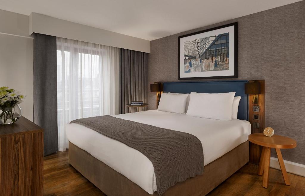 One Bedroom Apartment Near The Charterhouse LON Luxury Bookings