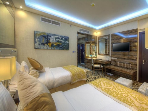 Standard Room Near Computer Plaza 12 Luxury Bookings