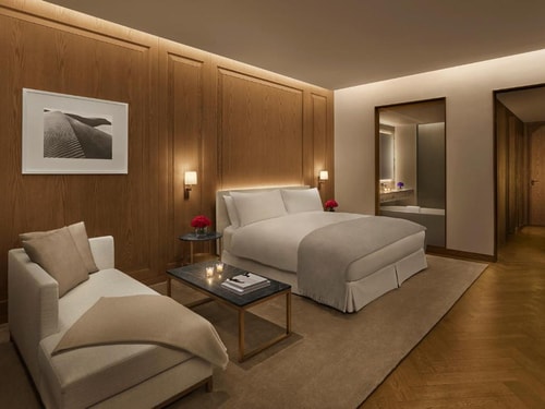 Deluxe King Room Near Zayed HerIitage Center Luxury Bookings