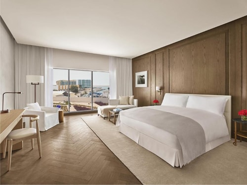 Deluxe King Room Near Zayed HerIitage Center 1 Luxury Bookings