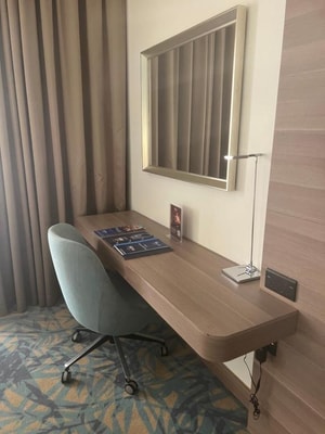 Deluxe Room Near Mall Of Emirates Af 3 Luxury Bookings