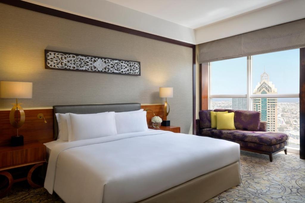 Deluxe Room Near Central Park Towers Luxury Bookings