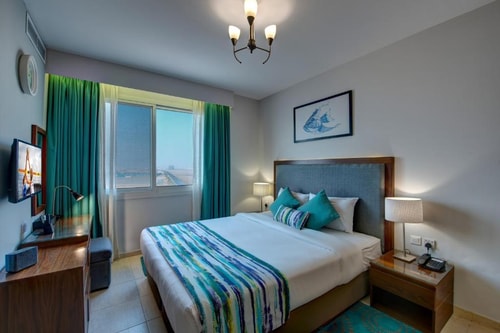 Deluxe Room With Sea View Near Banan Beach 0 Luxury Bookings