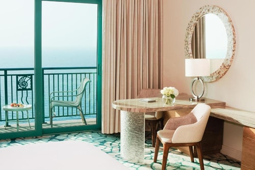 King Room At Palm Jumeirah By Luxury Bookings 2 Luxury Bookings