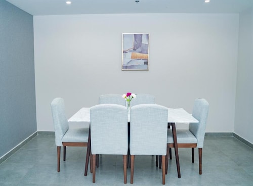 Three Bedroom Apartment Near Safeer Mall 5 Luxury Bookings