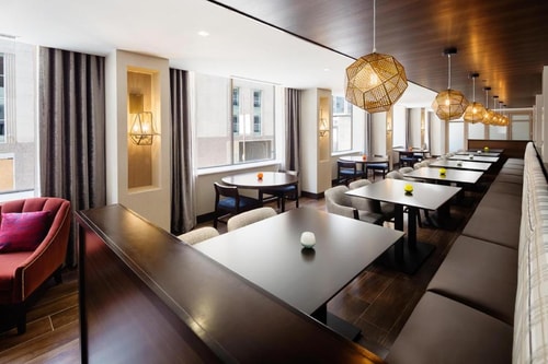 King Room Near Mercantile National Bank DAL 7 Luxury Bookings