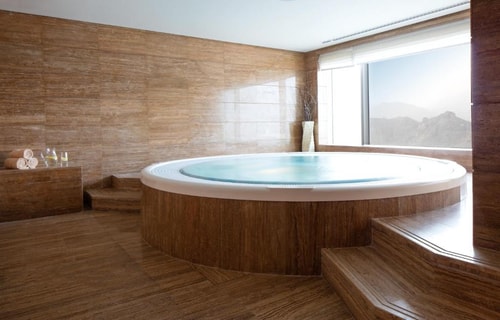 Executive Suite Near Fujairah Mall 12 Luxury Bookings