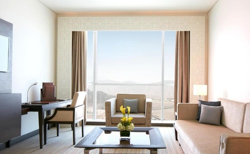 Executive Suite Near Fujairah Mall 1 Luxury Bookings