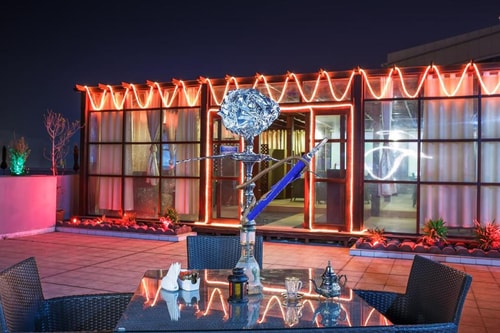 Superior Room Near Workshop Café 9 Luxury Bookings