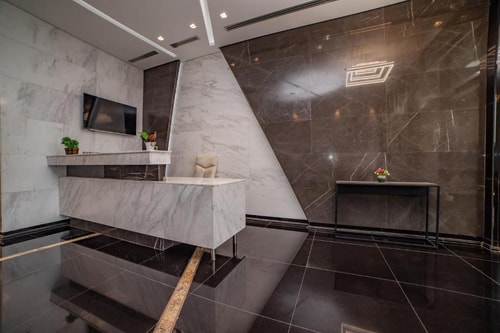 Standard King or Twin Near National Supermarket 6 Luxury Bookings