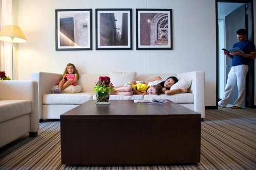 Luxury One Bedroom Suite Room in Yas Island 2 Luxury Bookings
