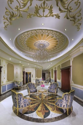 FAMILY JUNIOR SUITE NEAR ABUDHABI COPERATIVE SOCIETY 10 Luxury Bookings