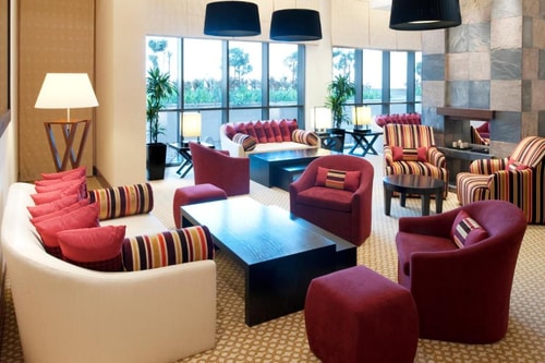 FAMILY STUDIO SUITE NEAR CIVIC SQUARE PARK 8 Luxury Bookings