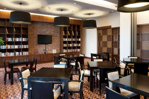 FAMILY STUDIO SUITE NEAR CIVIC SQUARE PARK 9 Luxury Bookings