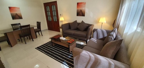 1 Bedroom Apartment Walk From Electra Park 2 Luxury Bookings