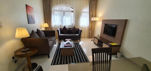 1 Bedroom Apartment Walk From Electra Park 4 Luxury Bookings