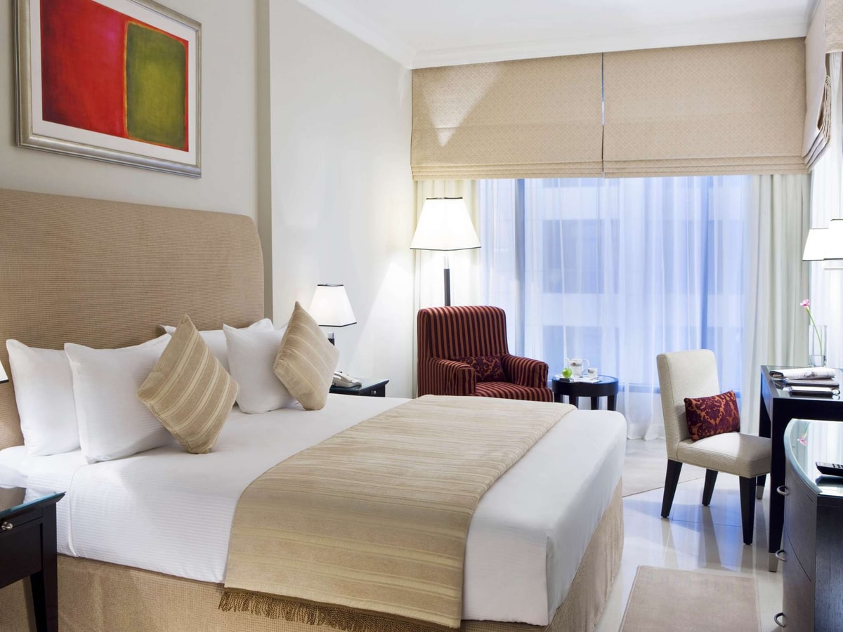 2 Bedroom Apartment Sky Line Near Metro Station Luxury Bookings