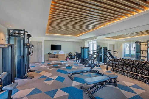 Studio Near Al Jaddaf Metro with Free Breakfast 6 Luxury Bookings