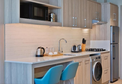 Studio Near Al Jaddaf Metro with Free Breakfast 3 Luxury Bookings