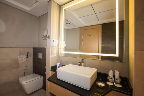 Executive Suite Near Sport Links Gym Equipment 10 Luxury Bookings