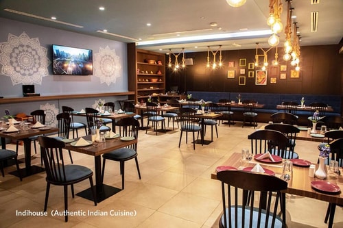 Deluxe King Or Twin Room Near Real Mini Mart Dubai 8 Luxury Bookings
