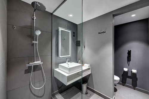 Standard Room Near Expo Centre Sharjah. 4 Luxury Bookings