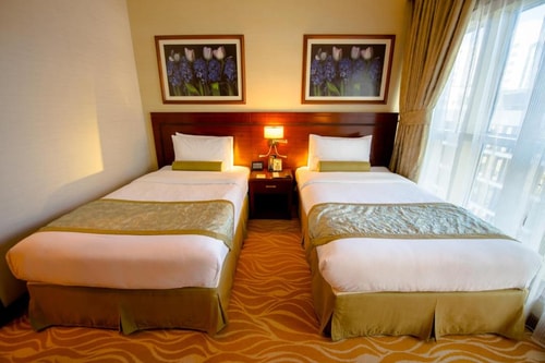 Two Bedroom Apartment near Sheikh Hazza MosquePark 1 Luxury Bookings