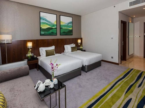 Deluxe Room Near Mall Of The Emirates 3 Luxury Bookings