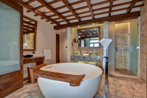 Ultra Luxury One Bedroom Apartment In Palm 3 Luxury Bookings
