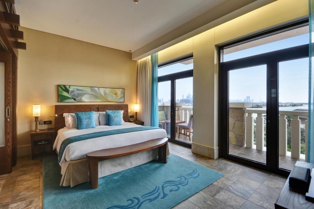 Ultra Luxury Two Bedroom Apartment In Palm Luxury Bookings