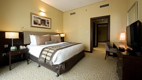 Executive 3br Apartmnt near internet metro station 0 Luxury Bookings