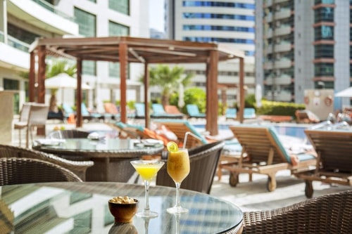 Executive 3br Apartmnt near internet metro station 16 Luxury Bookings