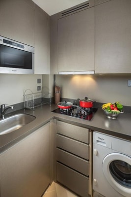 Deluxe One Bedroom Apartment Near Greens Park 3 Luxury Bookings