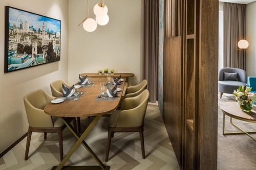 Deluxe One Bedroom Apartment Near Greens Park 2 Luxury Bookings