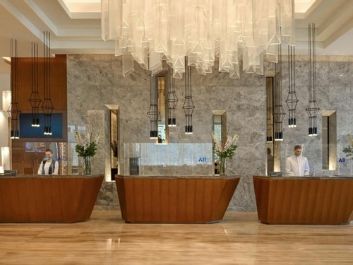 Two Bedroom Apartment Near GGICO Metro Station 7 Luxury Bookings